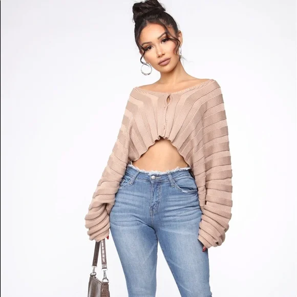 ❌SOLD❌ Cropped cardigan - Picture 7 of 9